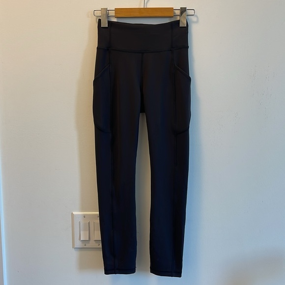 lululemon invigorate leggings 23” - Picture 3 of 3